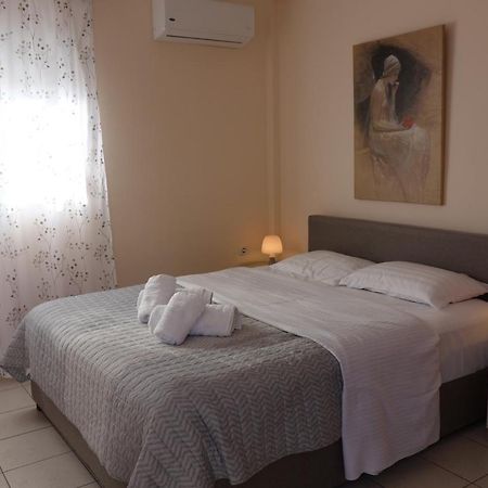 Kiki'S Cosy Apartments Néa Khilí المظهر الخارجي الصورة
