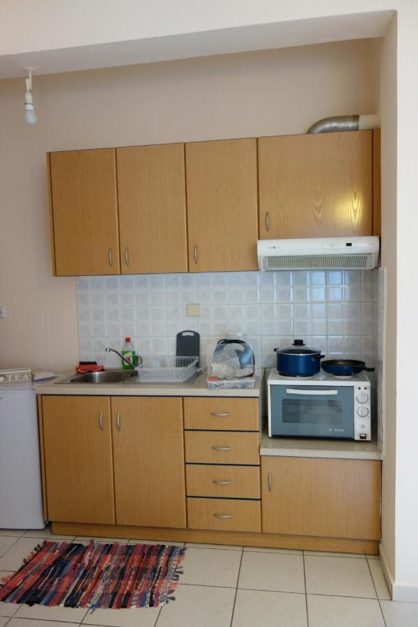 Kiki'S Cosy Apartments Néa Khilí المظهر الخارجي الصورة