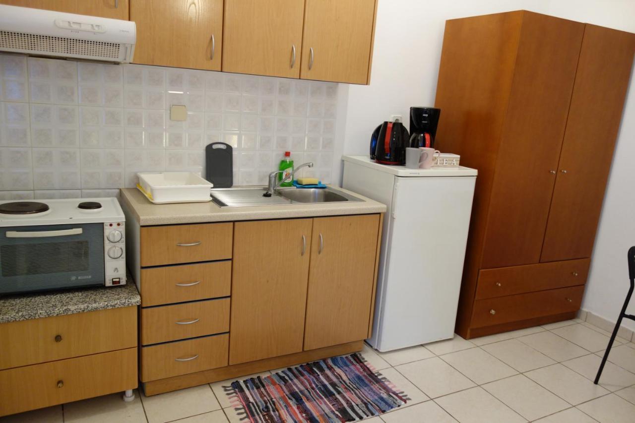 Kiki'S Cosy Apartments Néa Khilí المظهر الخارجي الصورة